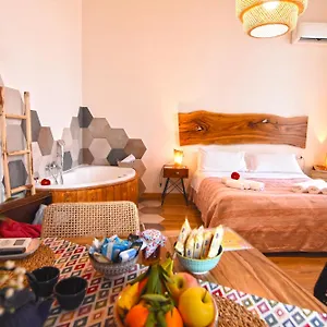 Gasthof Sunrise Luxury, Neapel